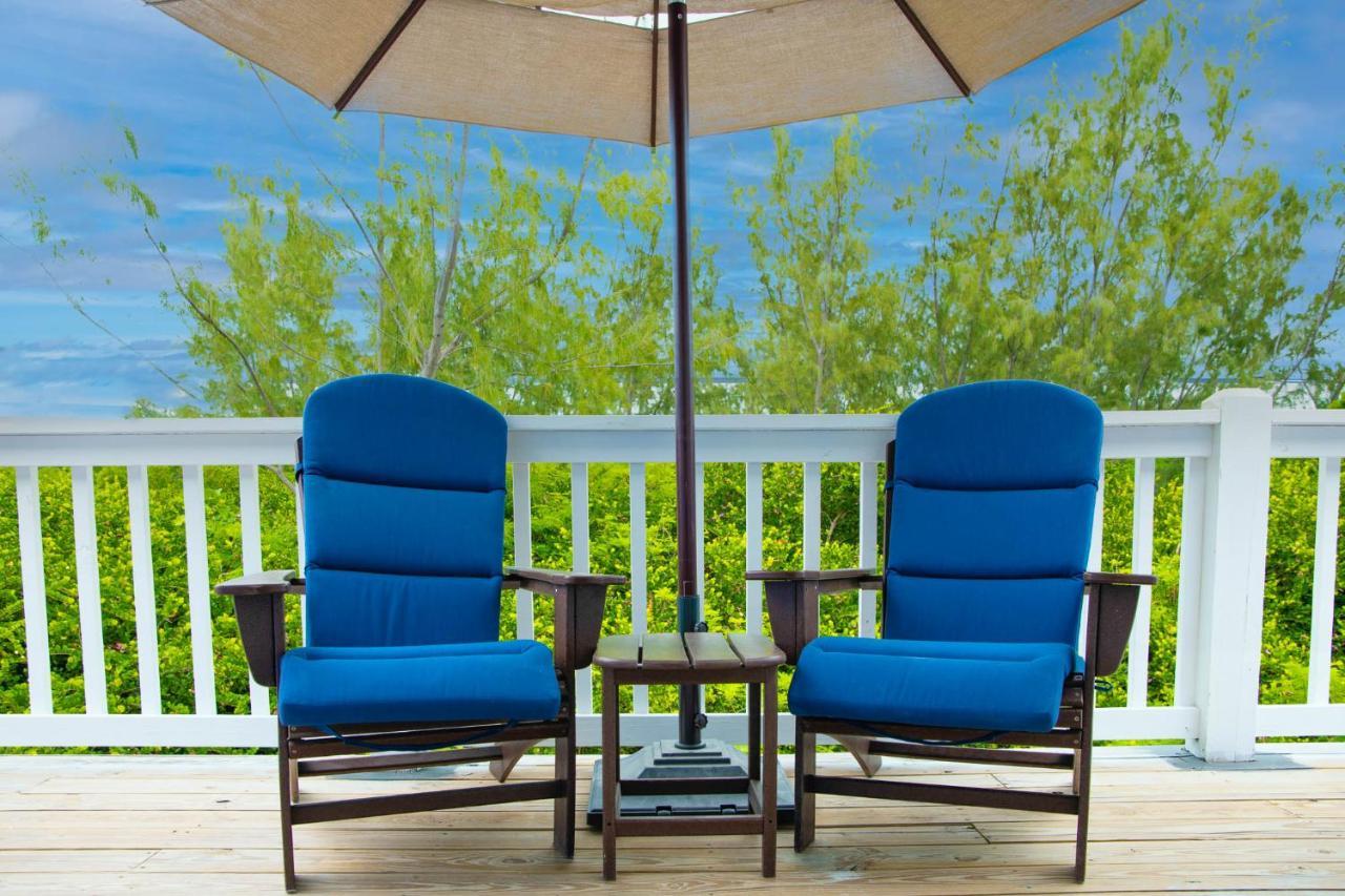 Sheer Bliss Beachview Apt #1 George Town Exterior foto